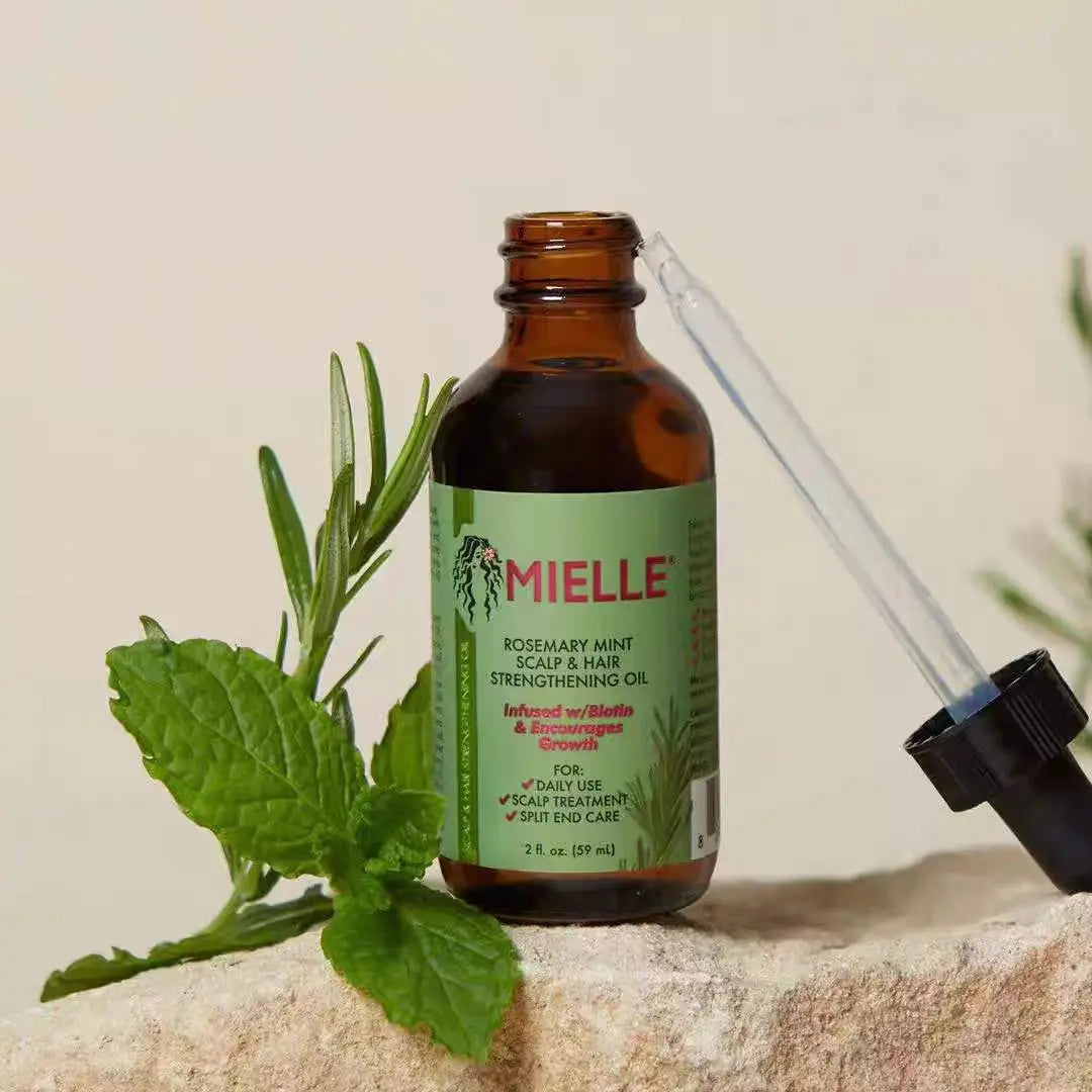 Mielle Rosemary Mint Scalp & Hair Strengthening oil